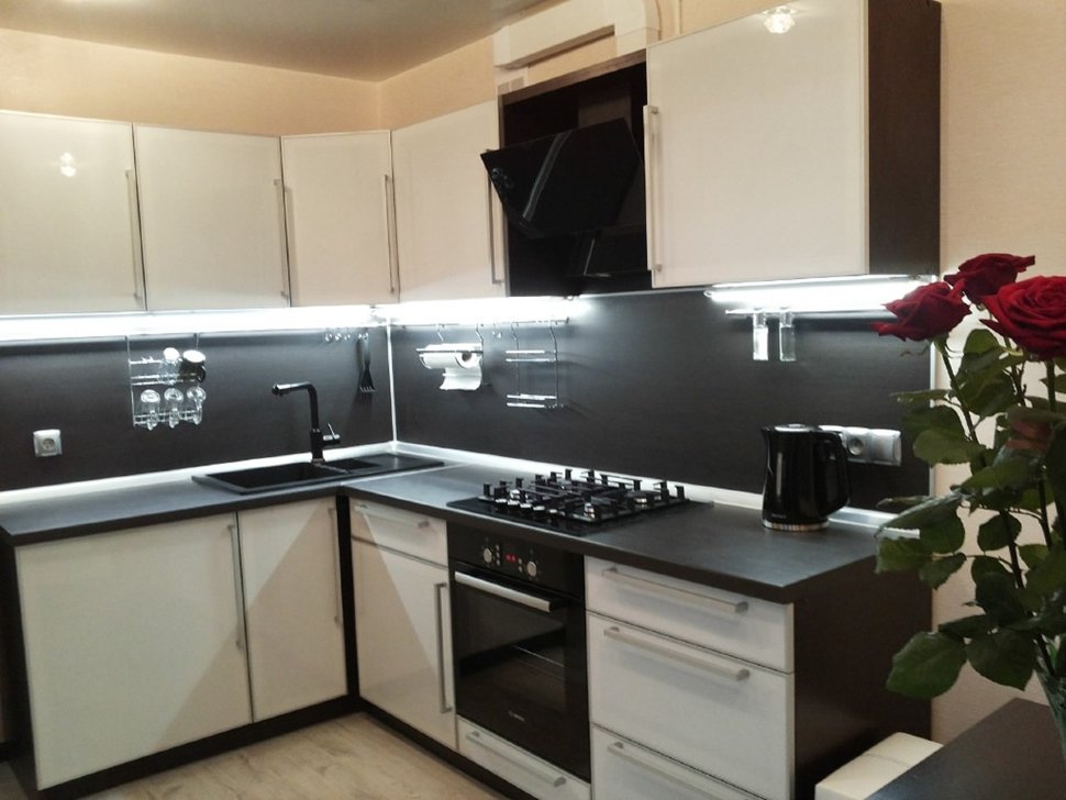 Рококо европейская стеклянная кухня Germes, ДСП 1м Вариант 850