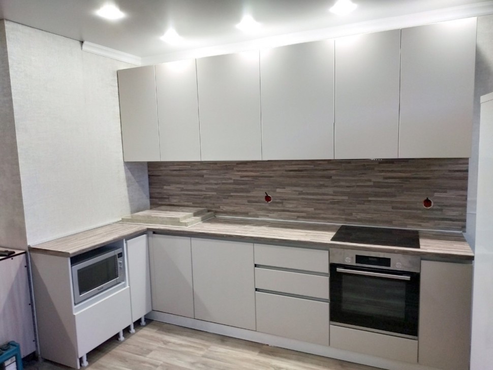 Барокко немецкая пластик кухня Deluxe, ДСП 1м Вариант 1530