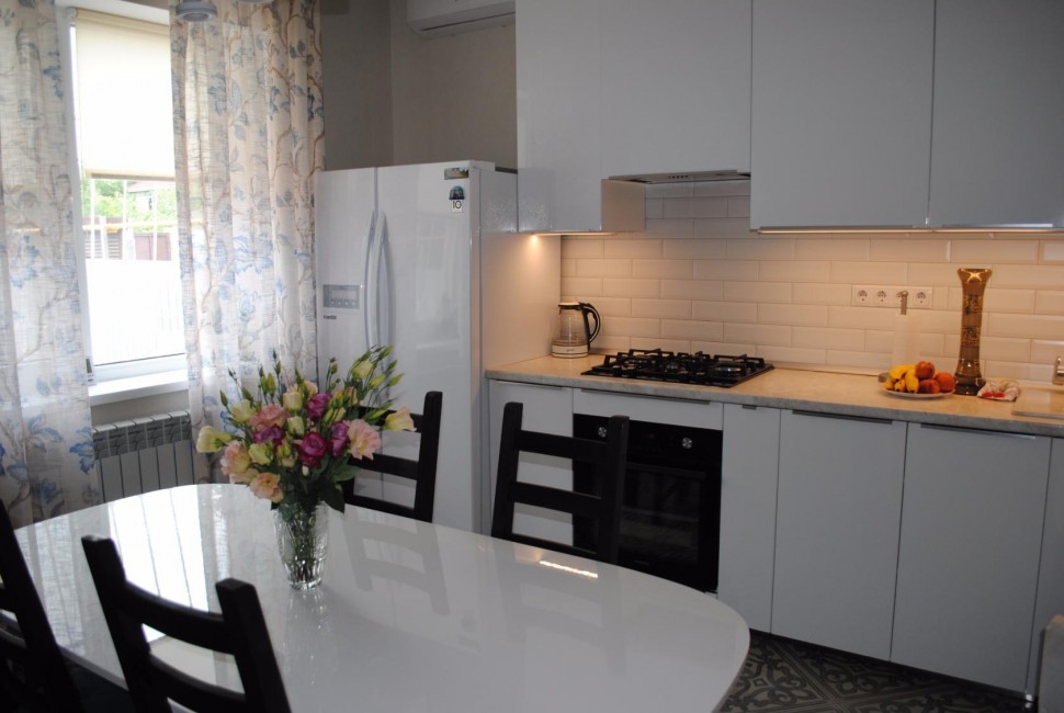 Голубая кухня 5 метров угловая Germes ДСП, МДФ 1 метр Вариант 2303 Голубая кухня 5 метров угловая Germes ДСП, МДФ 1 метр Вариант 2303