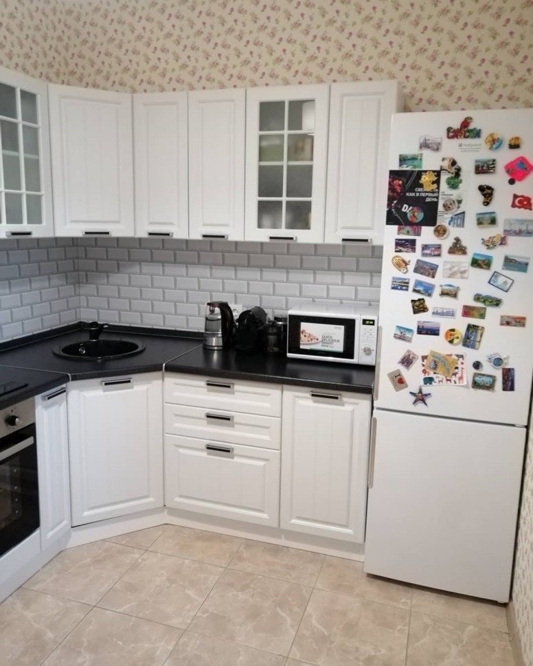 Минимализм восточная стеклянная кухня Deluxe, ДСП 1м Вариант 2187 Минимализм восточная стеклянная кухня Deluxe, ДСП 1м Вариант 2187