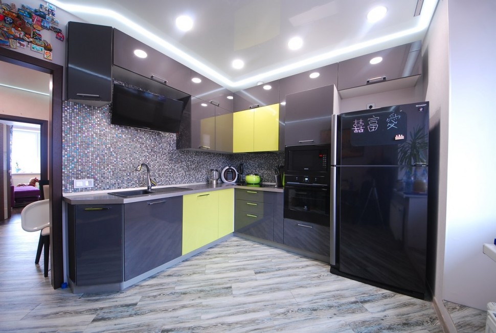 Коричневая кухня на заказ угловая Germes ДСП, МДФ 1 метр Вариант 2394