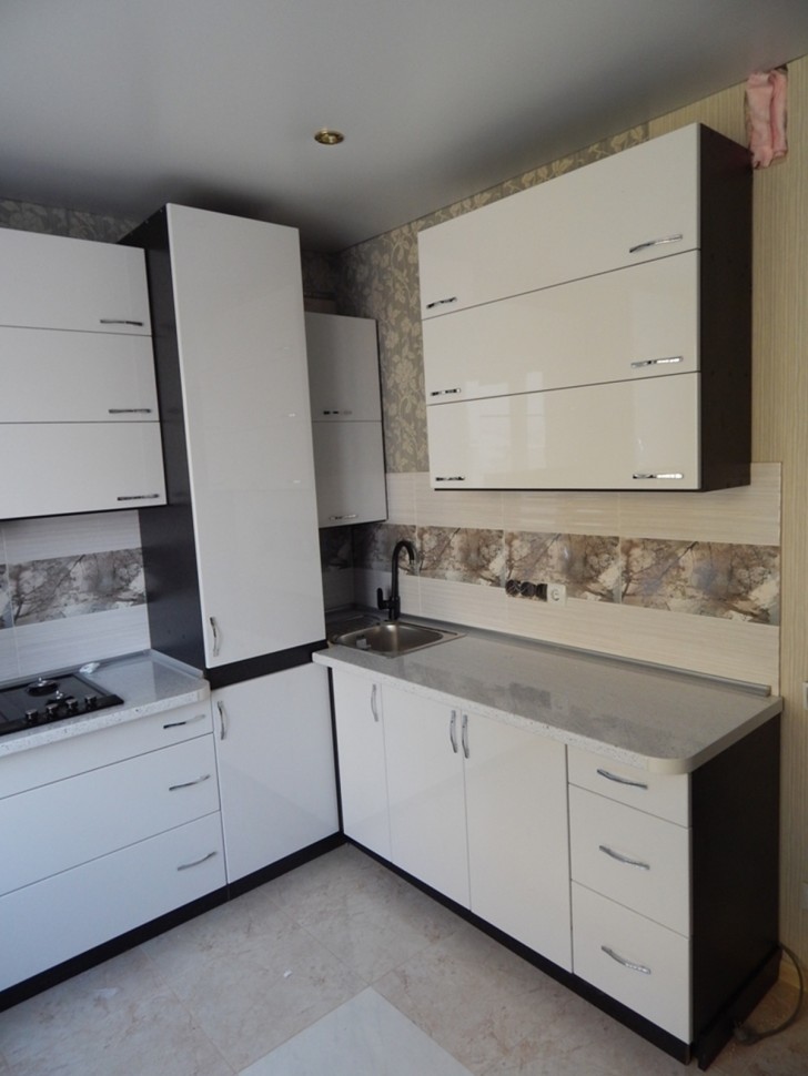 Класcика немецкая пластиковая кухня Deluxe, ДСП 1м Вариант 1586