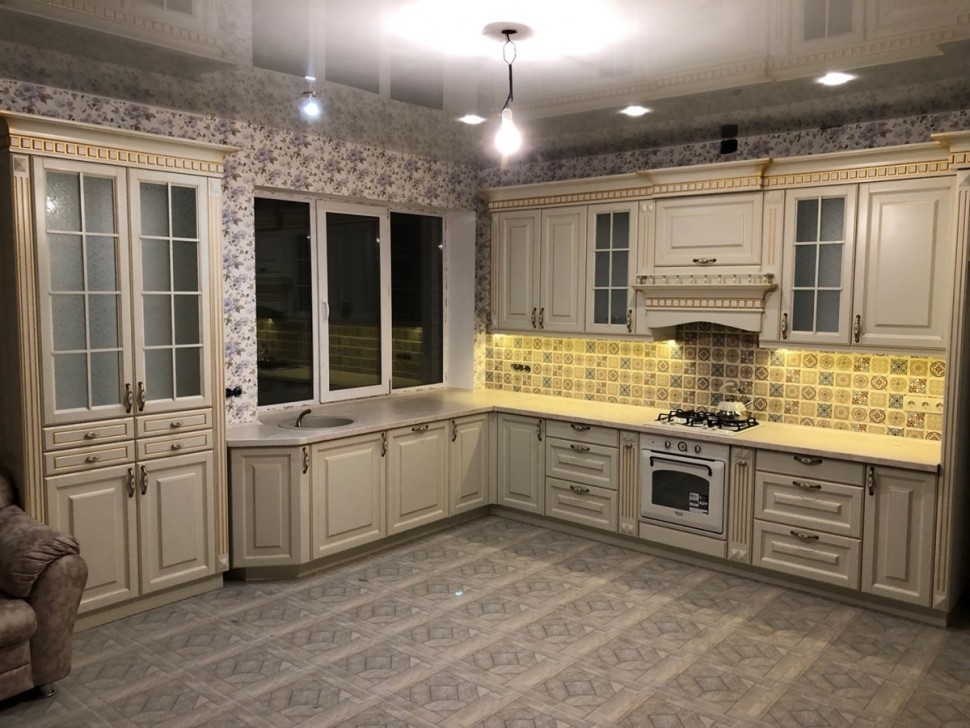 Классическая итальянская кухня из натурального дерева Deluxe, ДСП 1м Вариант 1150