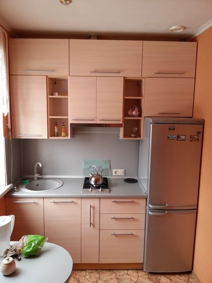 Модерн немецкая стеклянная кухня Deluxe, ДСП 1м Вариант 1935