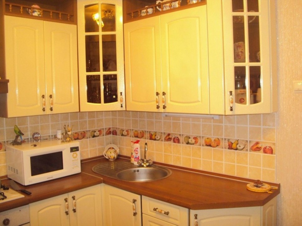 Фиолетовая мебель для кухни угловая Germes ДСП, МДФ 1 метр Вариант 2538