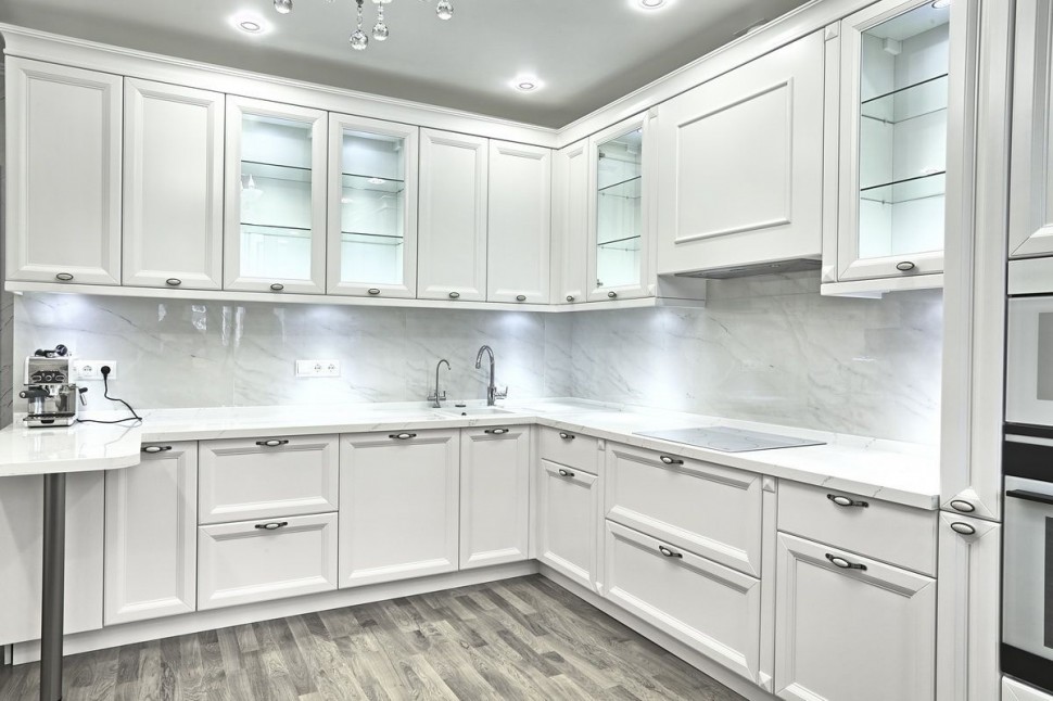 Класcика итальянская стеклянная кухня Deluxe, ДСП 1м Вариант 2149