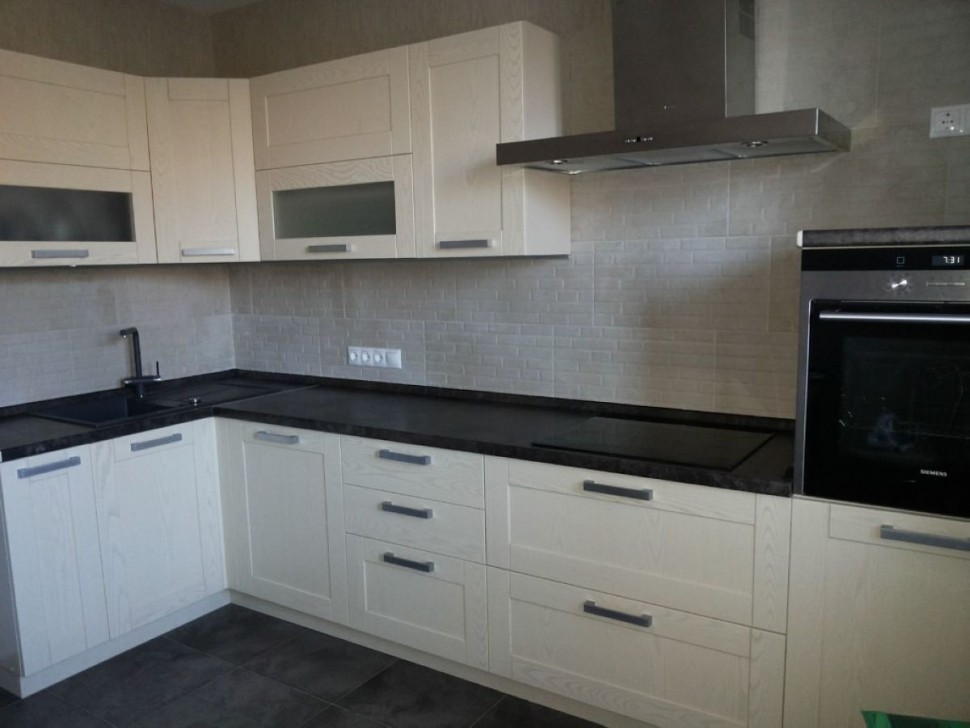 Розовая кухня интерьер угловая Germes ДСП, МДФ 1 метр Вариант 2480