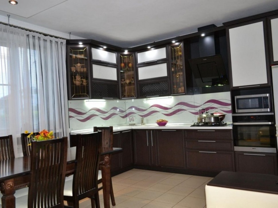 Красная кухня интерьер угловая Germes ДСП, МДФ 1 метр Вариант 2418