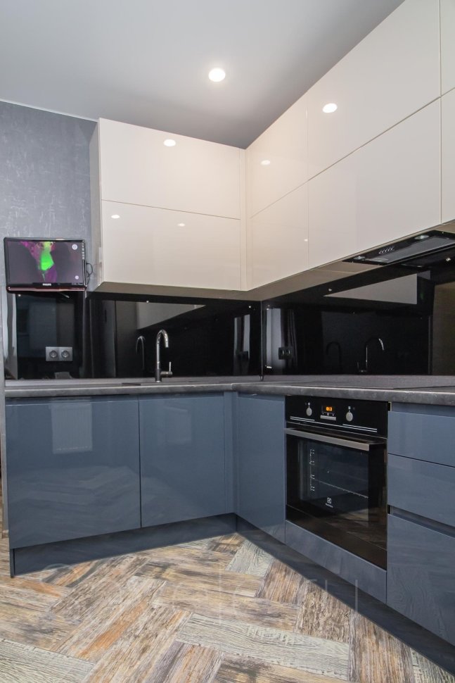 Хай-тек европейская крашенная кухня Germes, ДСП 1м Вариант 382