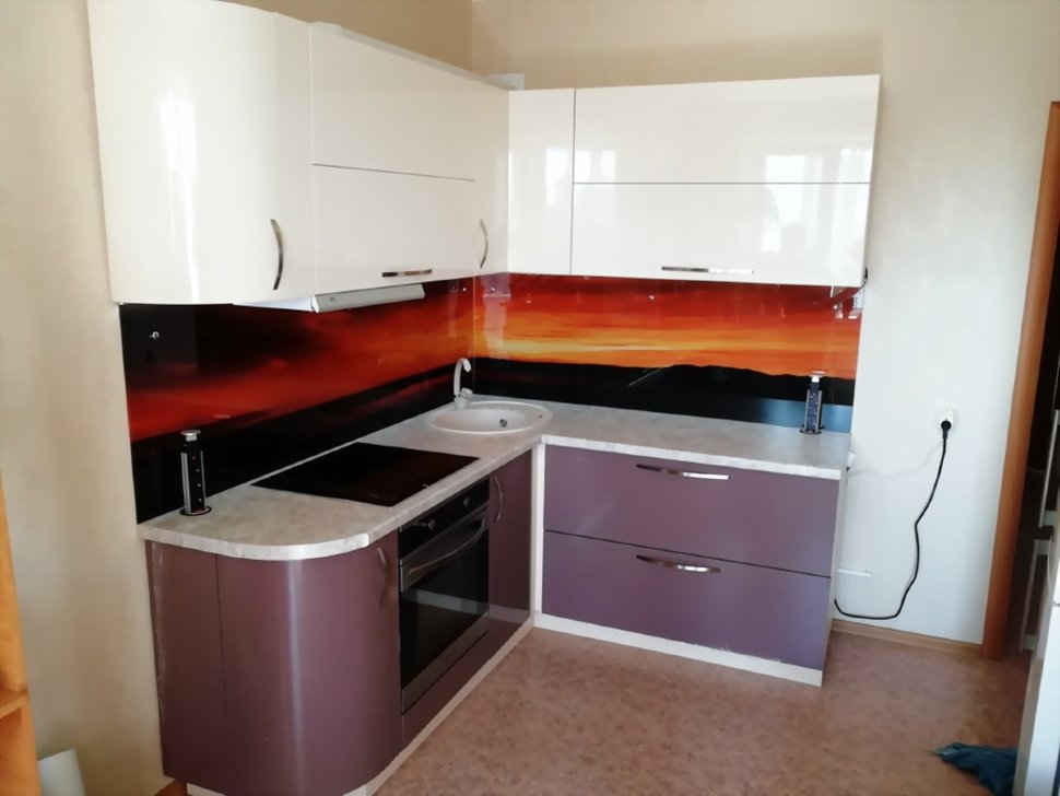 Классическая восточная крашенная кухня Germes, ДСП 1м Вариант 193