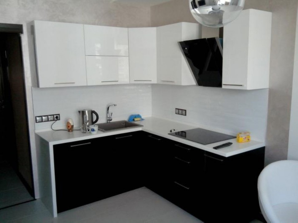 Красная кухня дизайн угловая Germes ДСП, МДФ 1 метр Вариант 2417 Красная кухня дизайн угловая Germes ДСП, МДФ 1 метр Вариант 2417