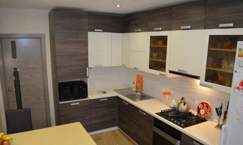 Белая кухня 6 метров угловая Germes ДСП, МДФ 1 метр Вариант 2276 Белая кухня 6 метров угловая Germes ДСП, МДФ 1 метр Вариант 2276