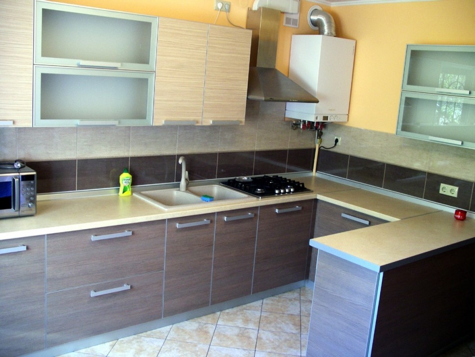 Модерн европейская кухня стекло Deluxe, ДСП 1м Вариант 1917