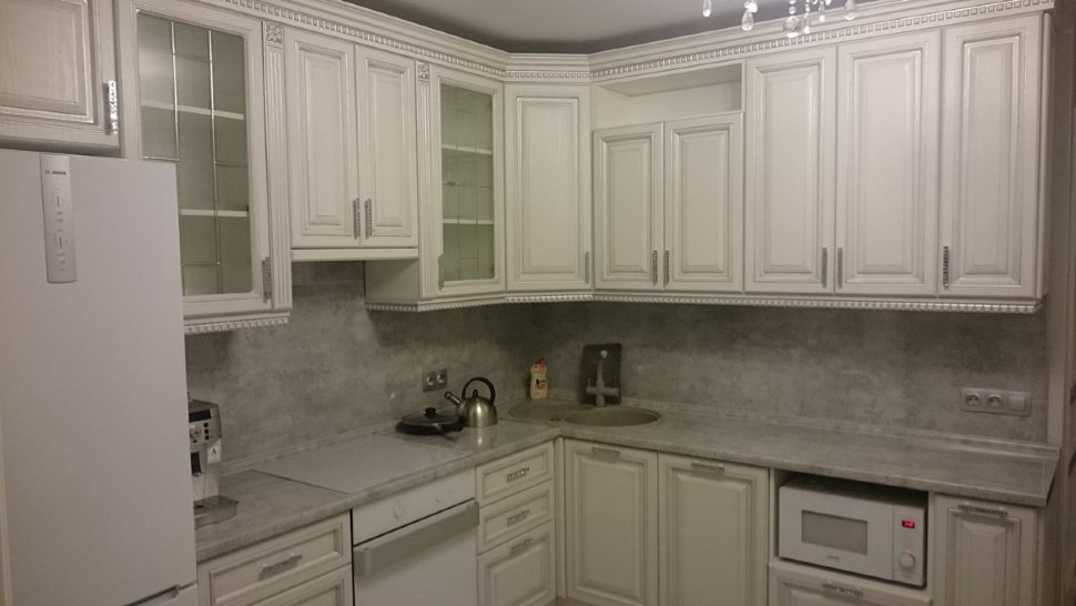 Модерн немецкая стеклянная кухня Germes, ДСП 1м Вариант 1067