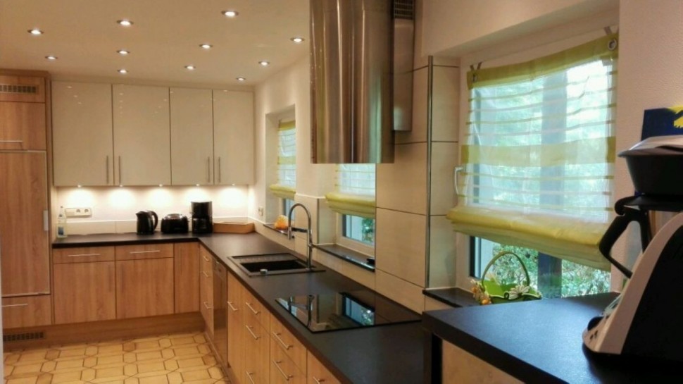 Жёлтая кухня дизайн угловая Germes ДСП, МДФ 1 метр Вариант 2340