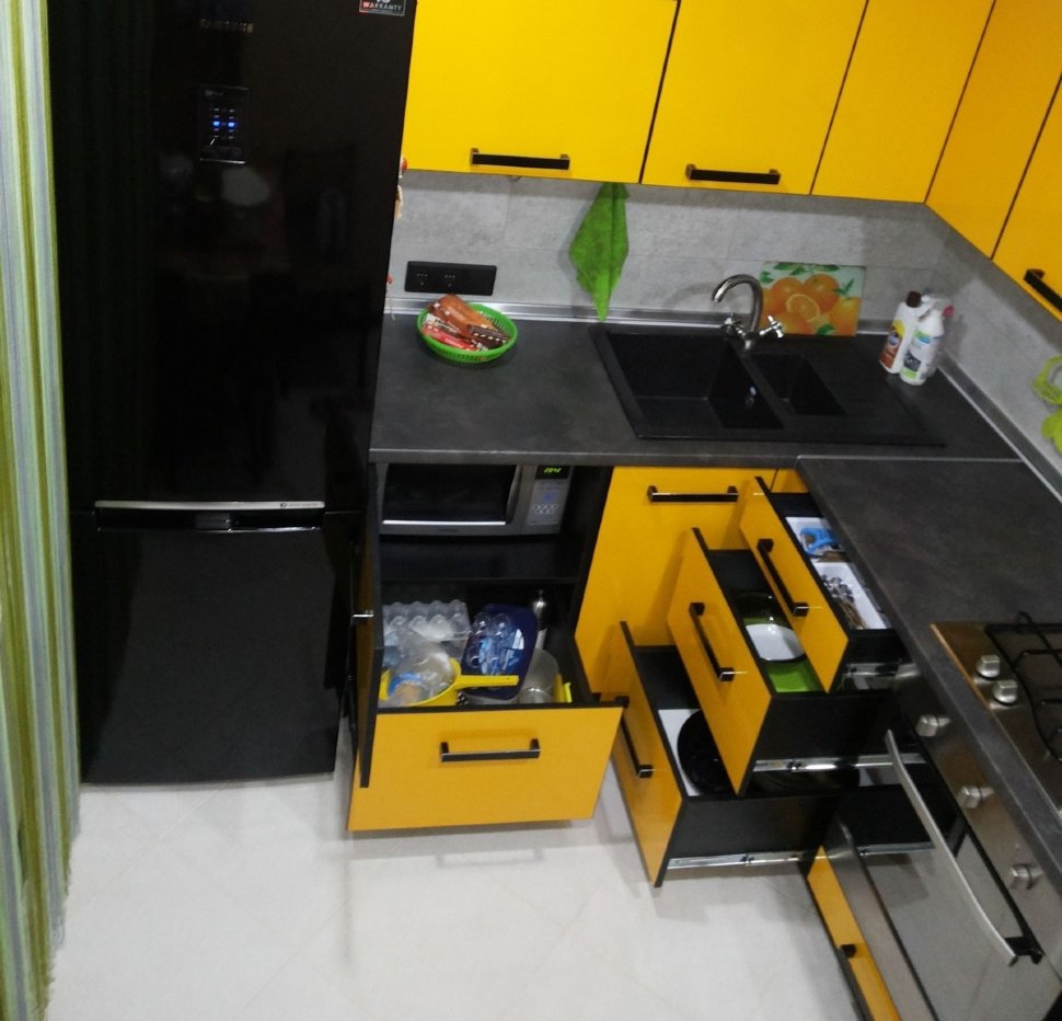 Хай-тек европейская кухня краска Germes, ДСП 1м Вариант 385