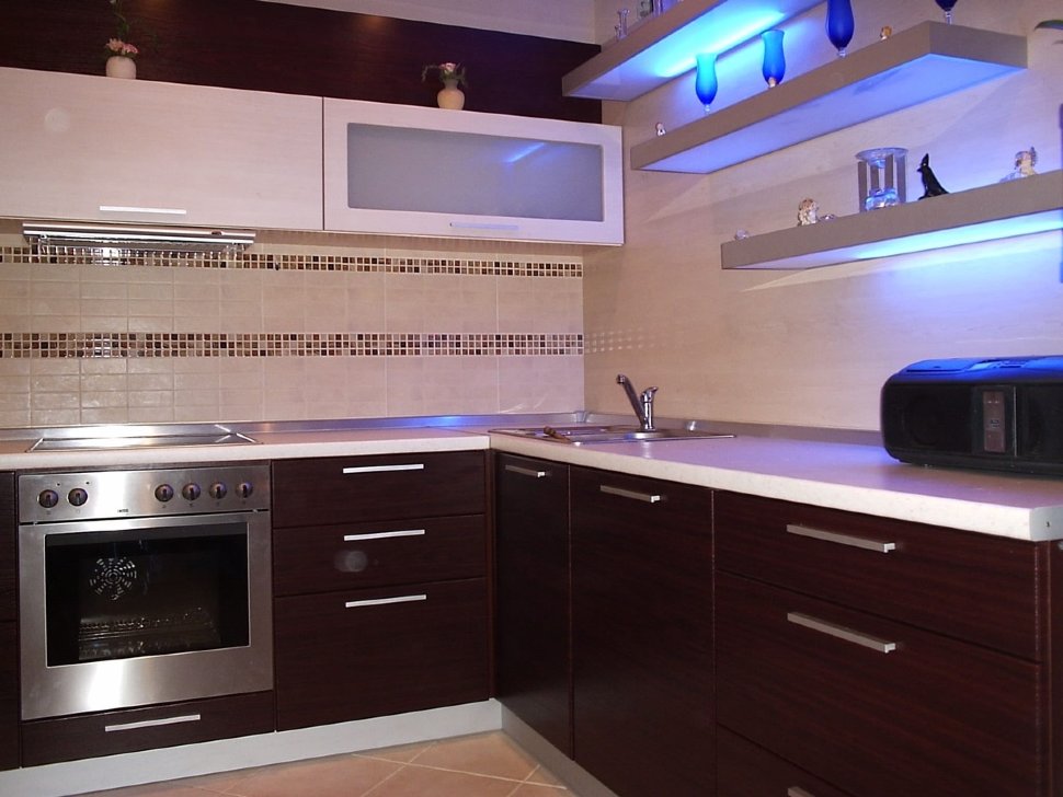 Кантри европейская пластиковая кухня Germes, ДСП 1м Вариант 446 Кантри европейская пластиковая кухня Germes, ДСП 1м Вариант 446