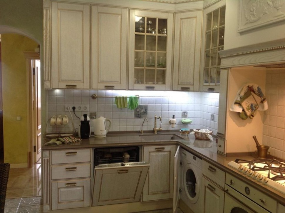 Оранжевая кухня 3 метра угловая Germes ДСП, МДФ 1 метр Вариант 2435