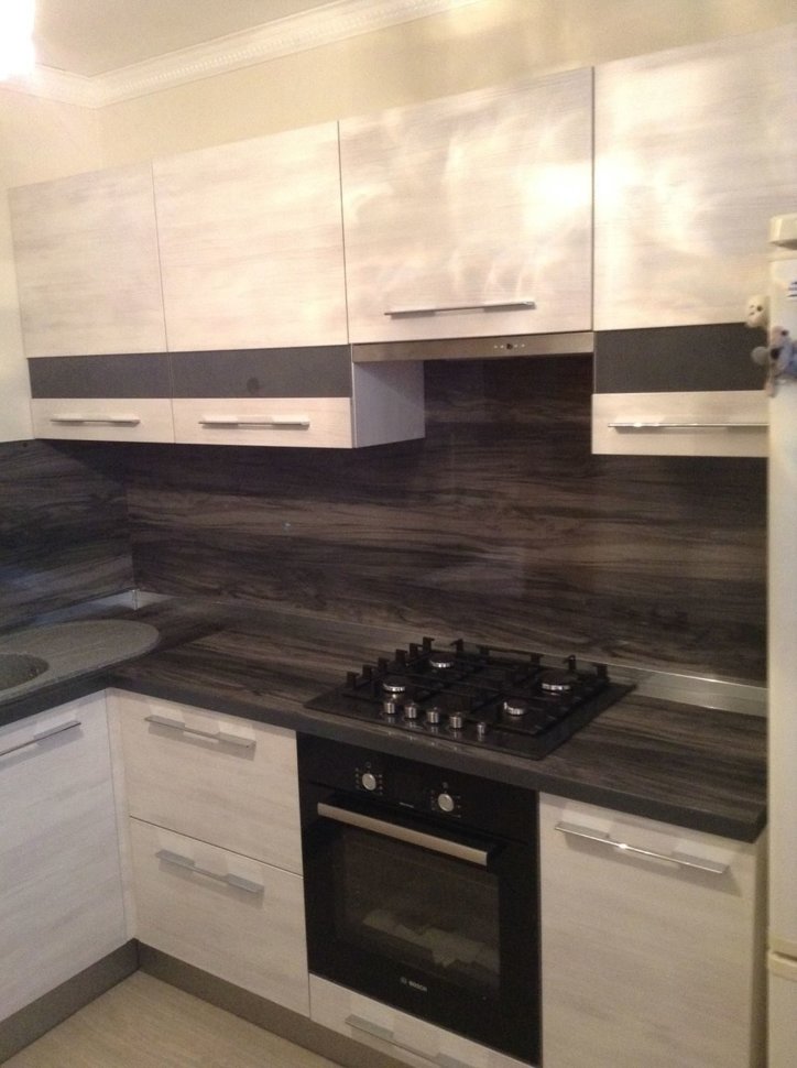 Рококо немецкая пластик кухня Germes, ДСП 1м Вариант 666