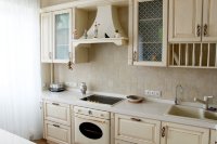 Классическая итальянская кухня из натурального дерева Germes, ДСП 1м Вариант 44