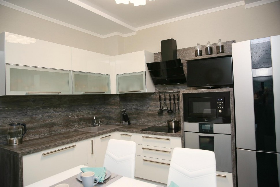 Голубая кухня 4 метра угловая Germes ДСП, МДФ 1 метр Вариант 2300